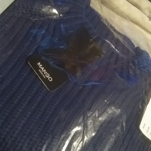 NWT MANGO Basics Knitted Sweater. Woman's XS - Picture 3 of 3